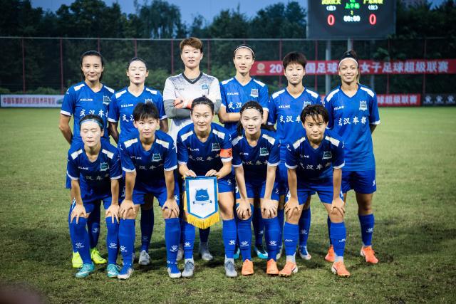 小卡28分快船20分逆转胜火箭 灰熊逆转胜76人